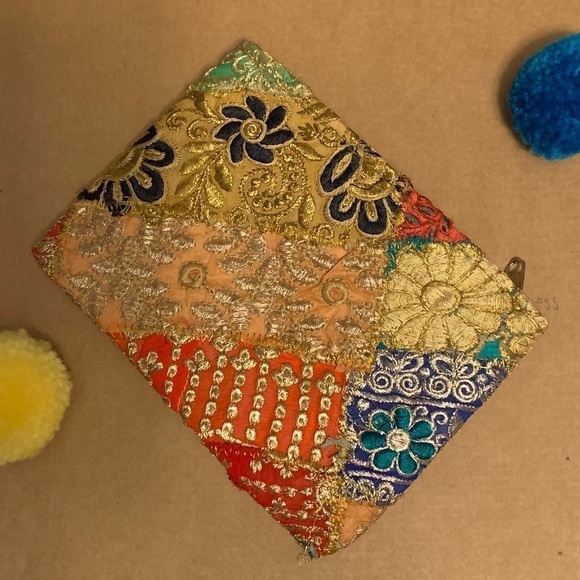 Handmade Coin Purse - Picture 1 of 5